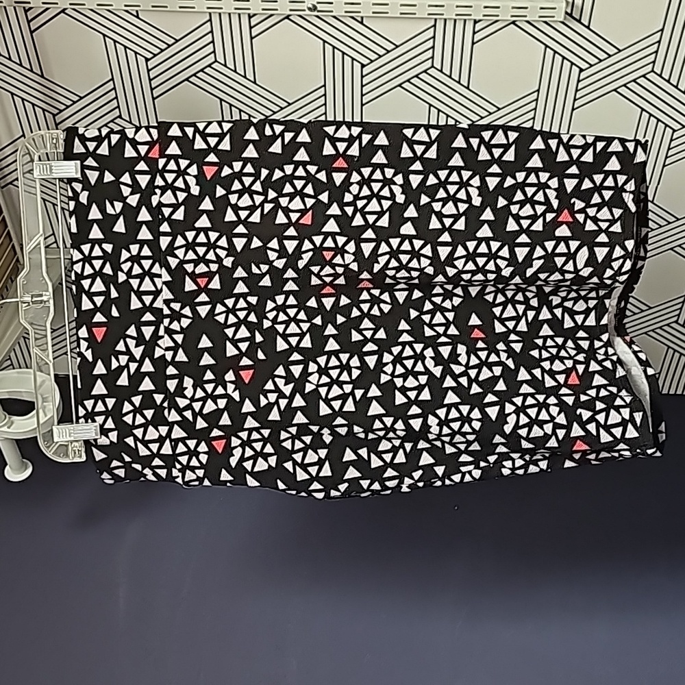 156 Lularoe Cassie